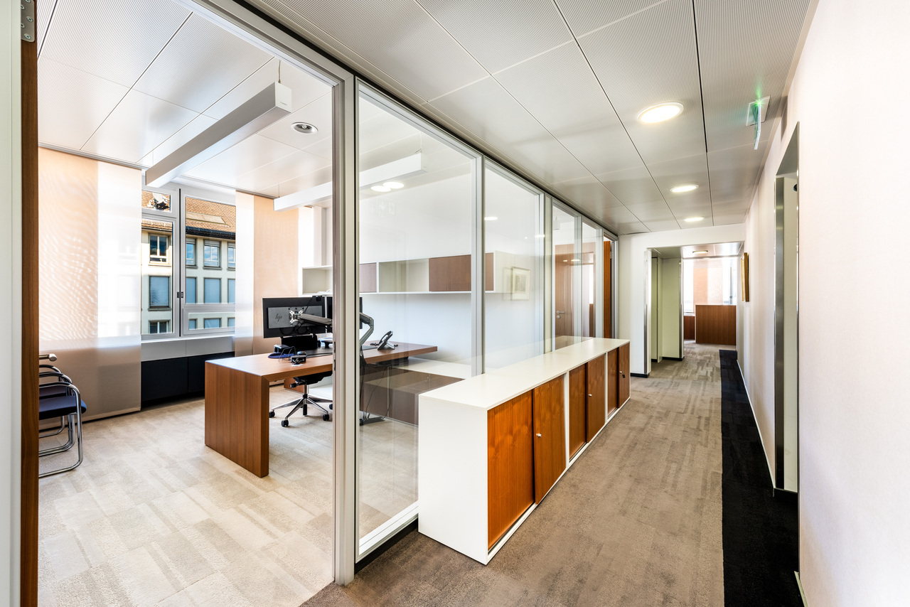 325m² bureau