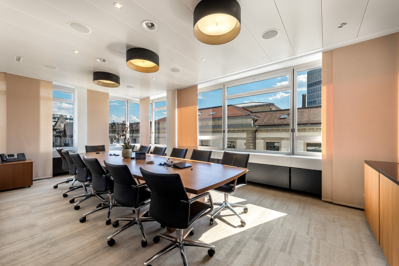325m² bureau