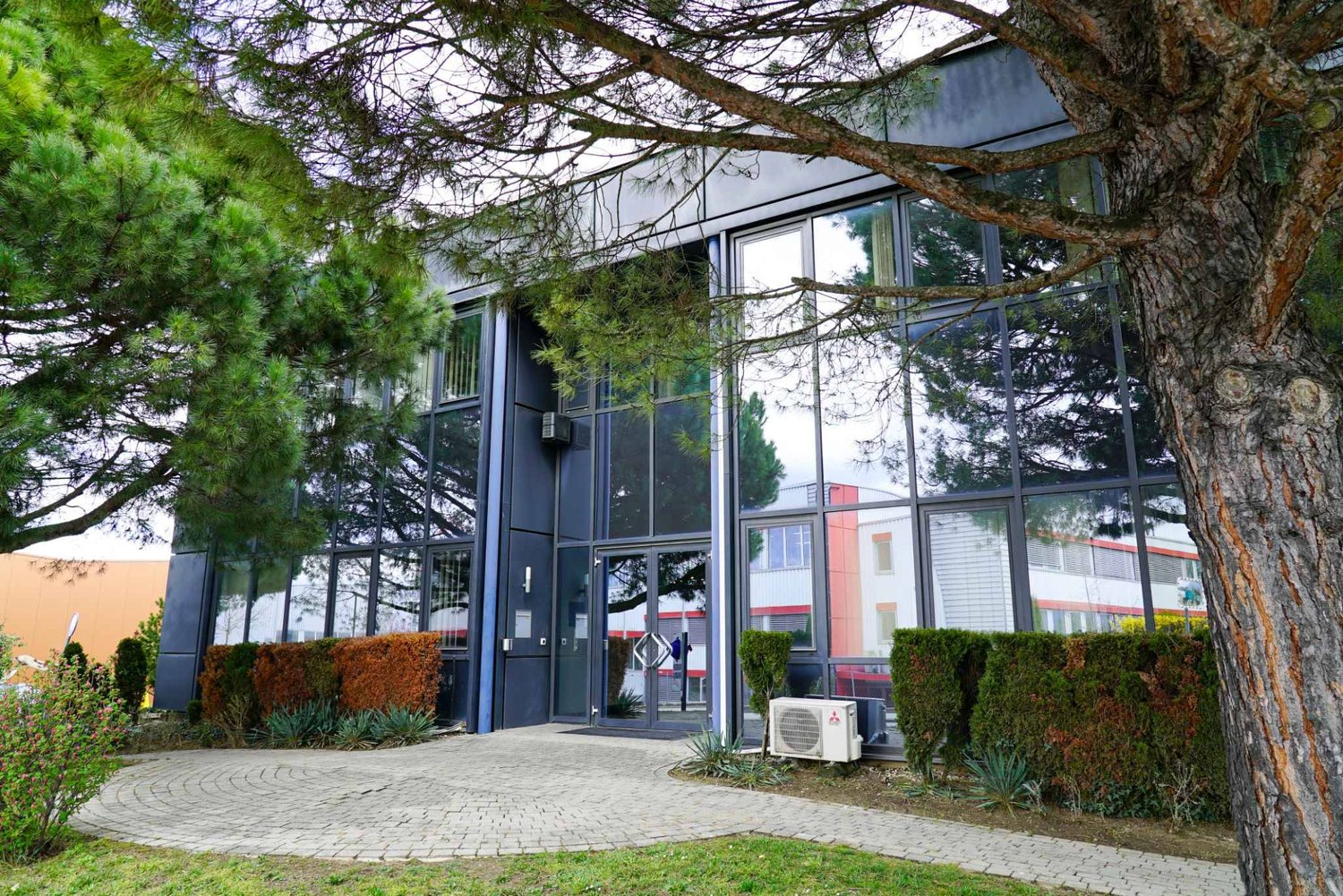 55m² office, photo 2 sur 3