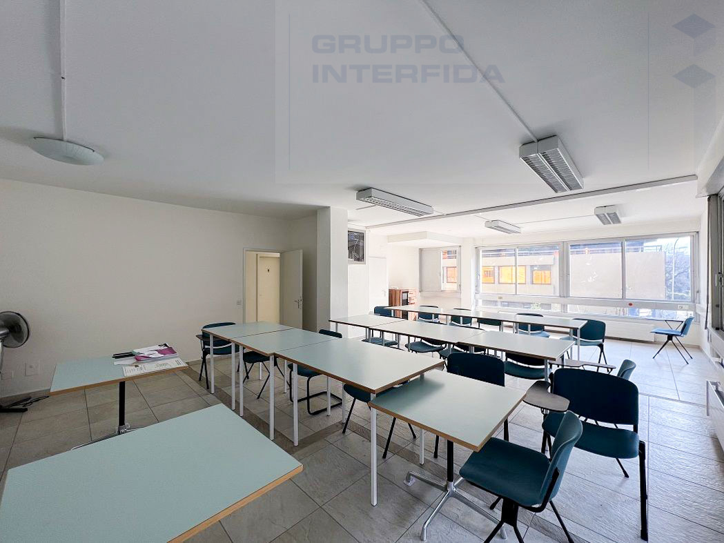 Bureau, photo 3 sur 6