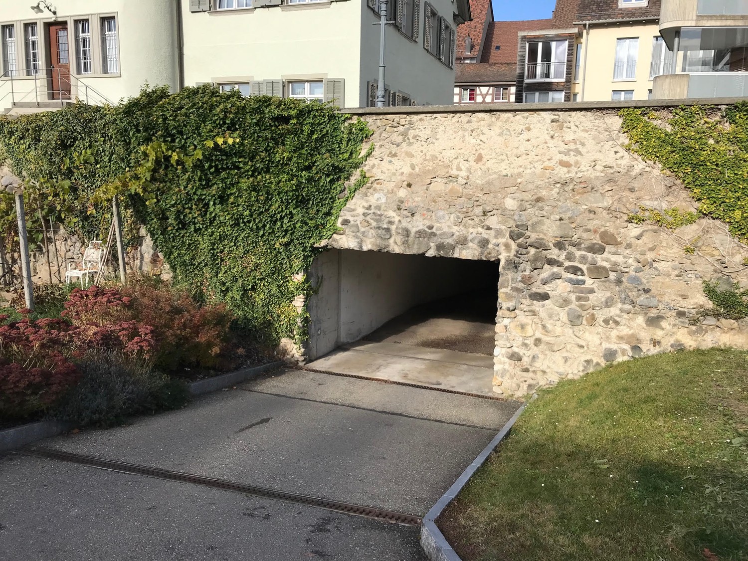 Place souterraine, photo 1 sur 5