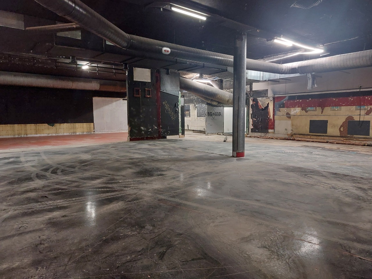 650m² commercial