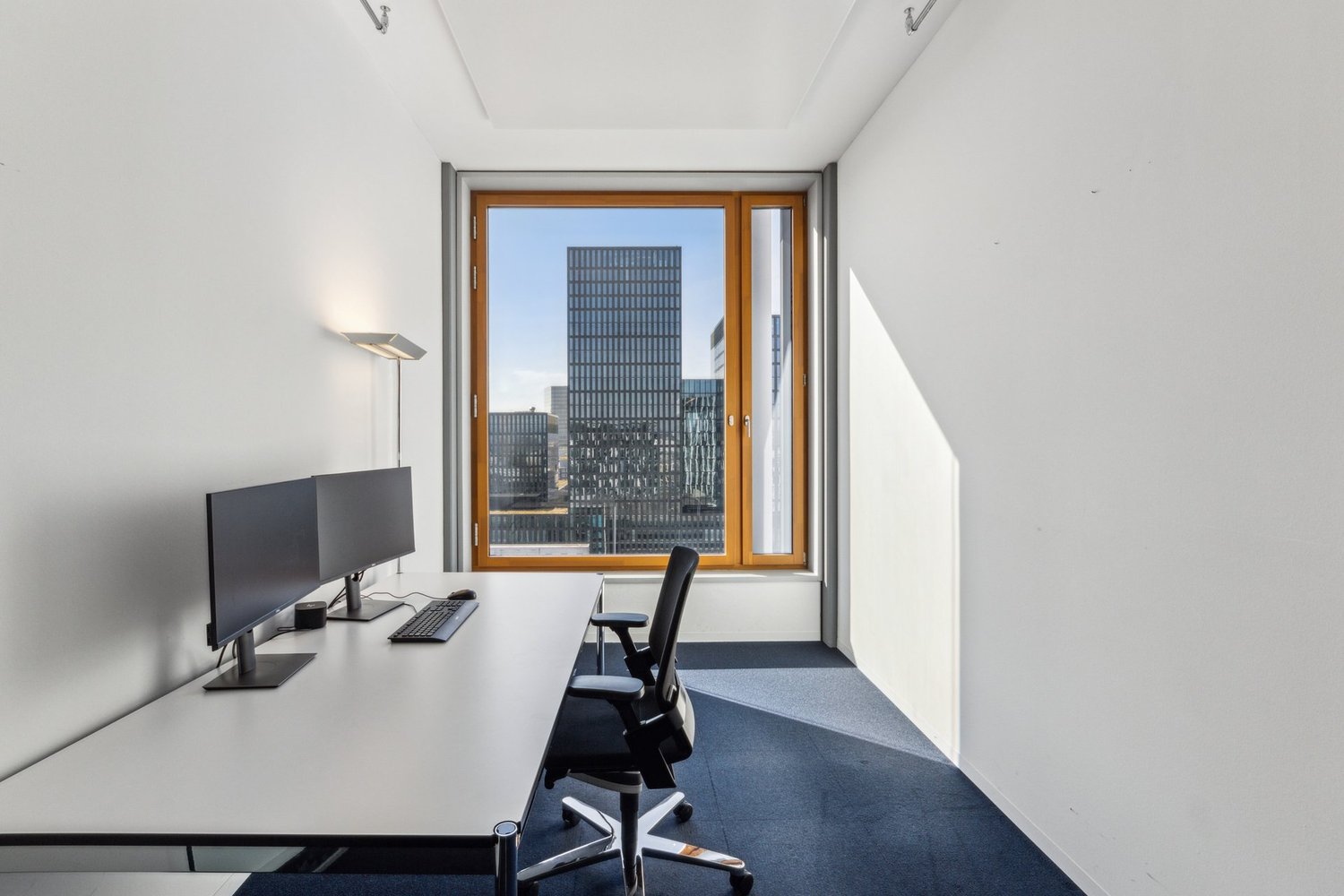 1206m² de bureaux