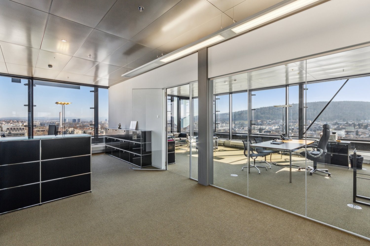 1206m² de bureaux