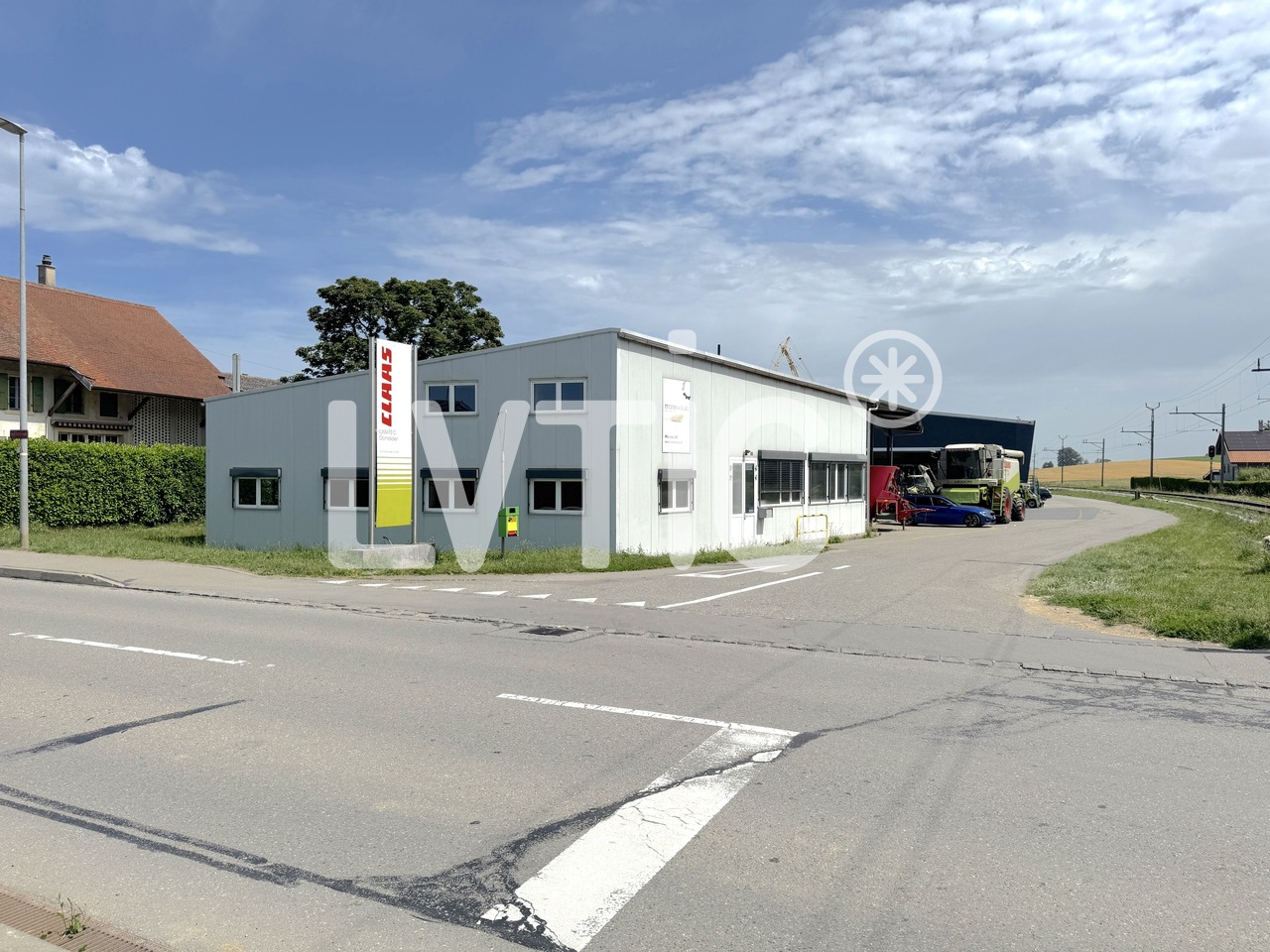 286m² industrial object, photo 1 sur 10