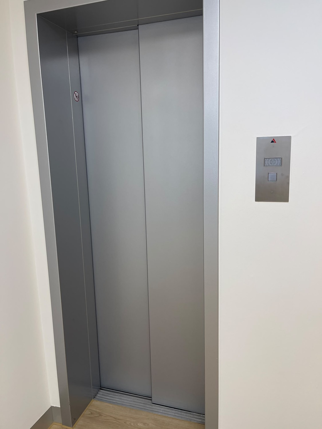 Bureau de 17-17m²