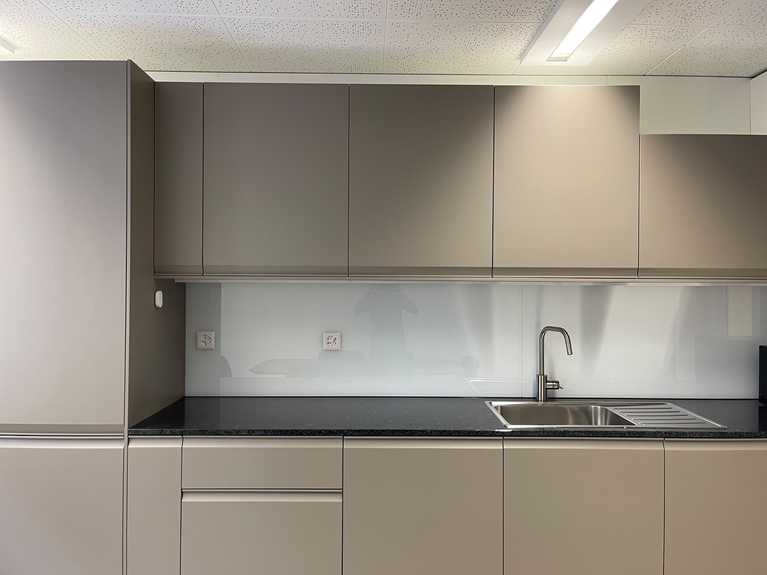 Bureau de 17-17m²