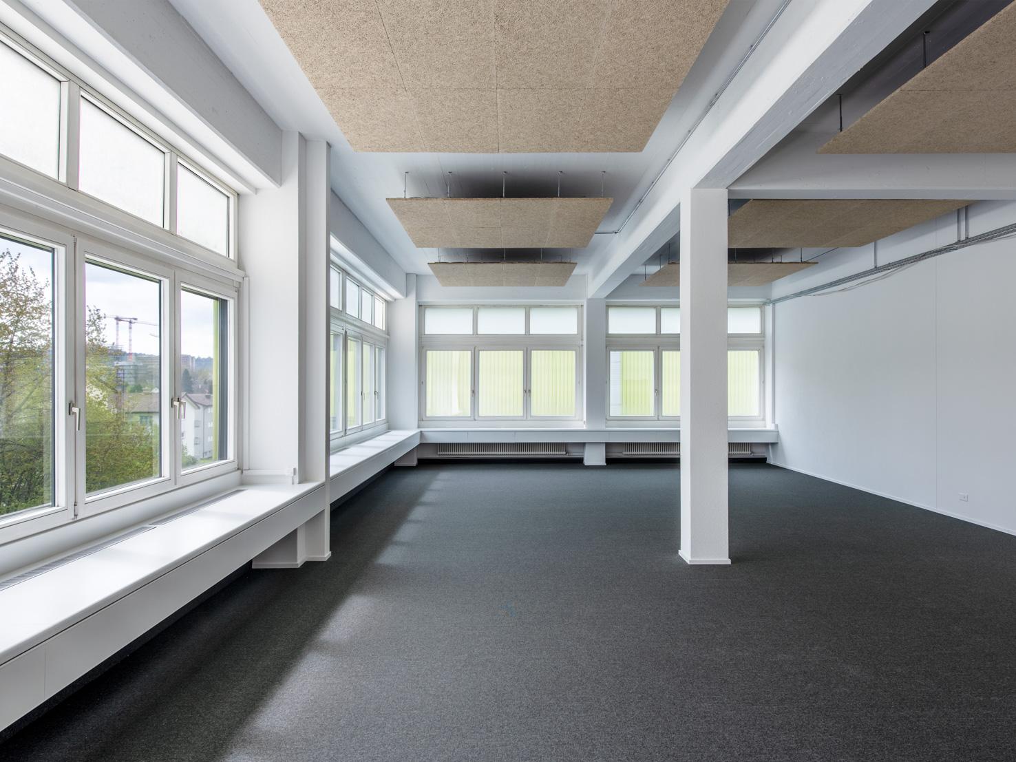 134m² office