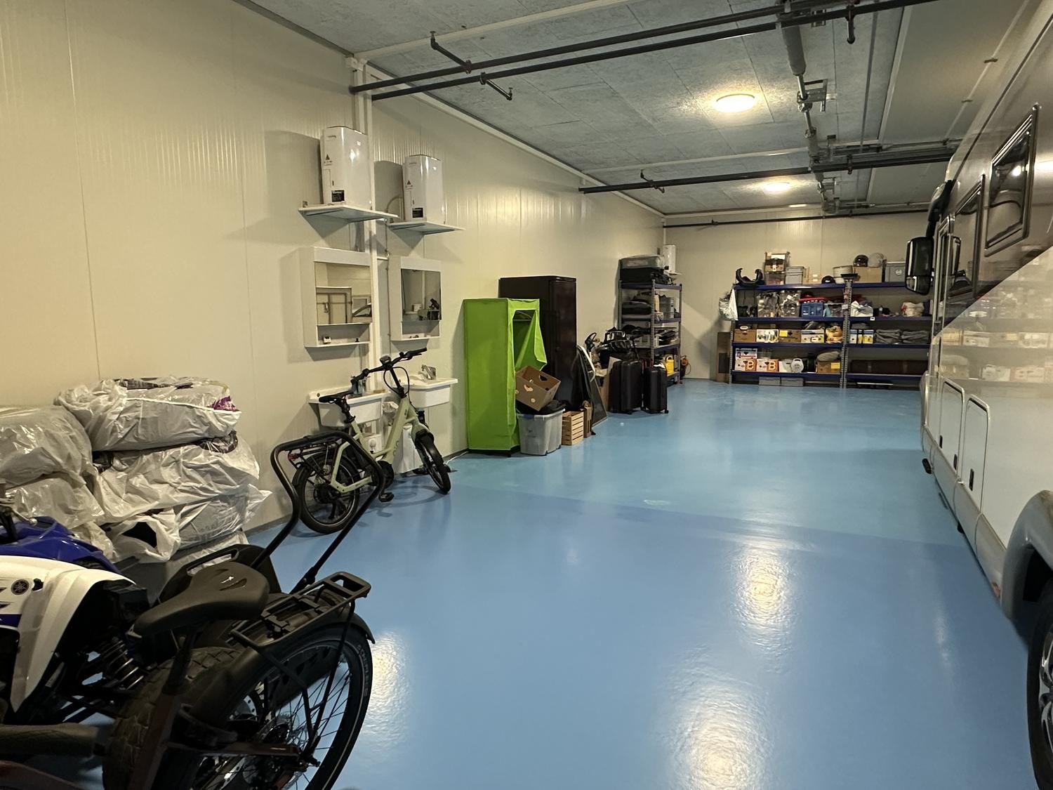 67m² commercial, photo 1 sur 9