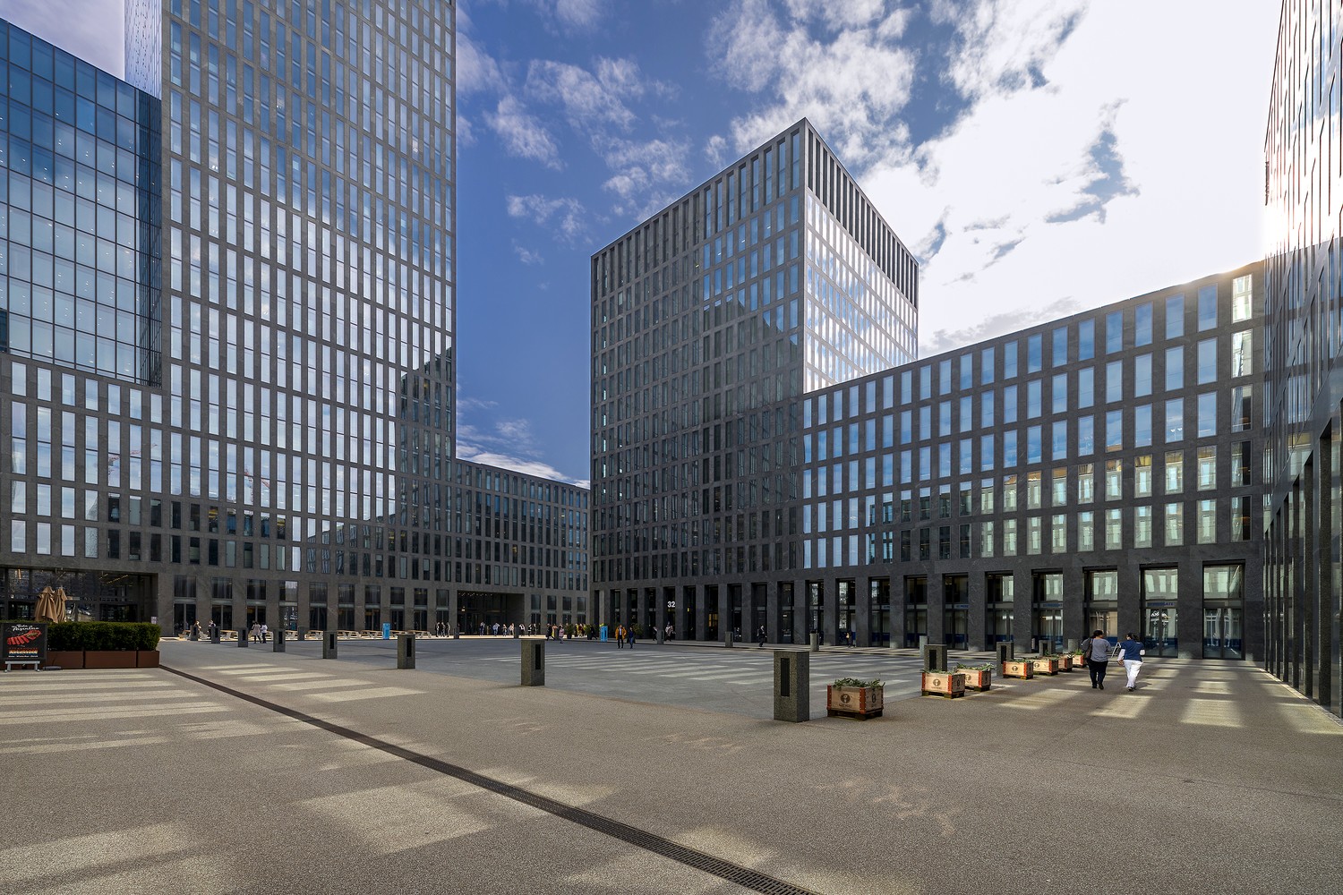 Bureau de 649m²