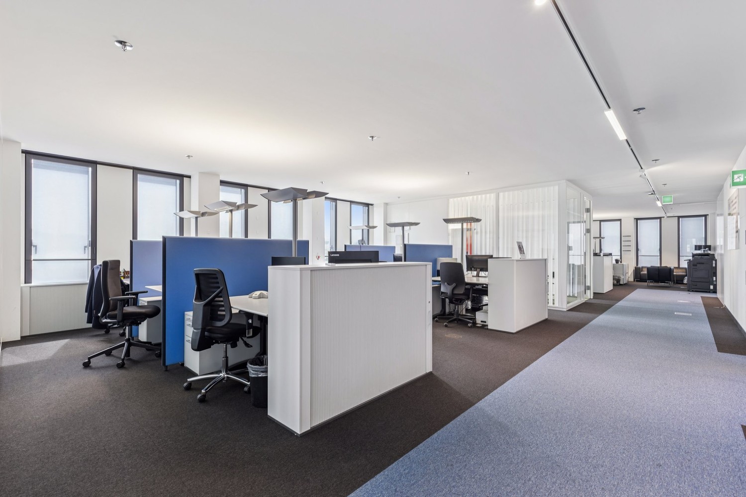 Bureau de 649m²