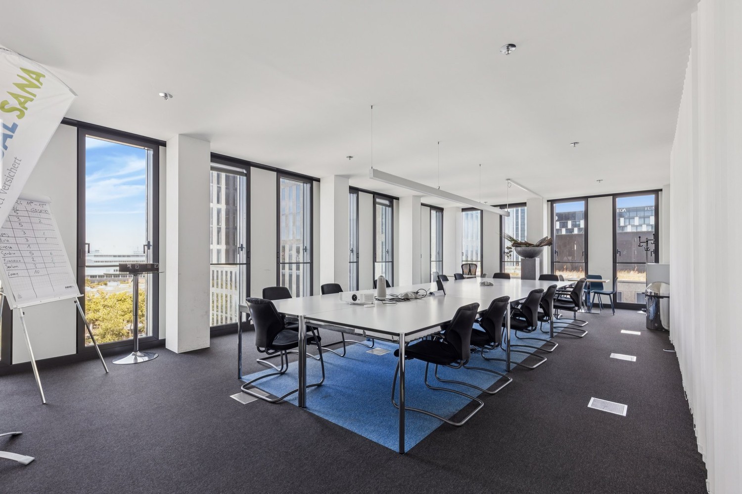 Bureau de 649m²