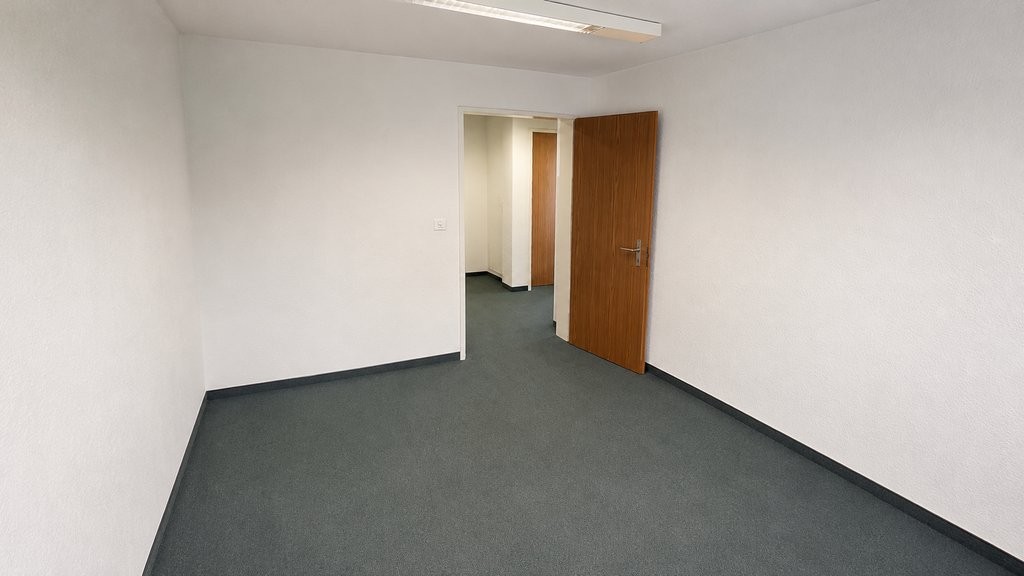 Bureau de 79m²