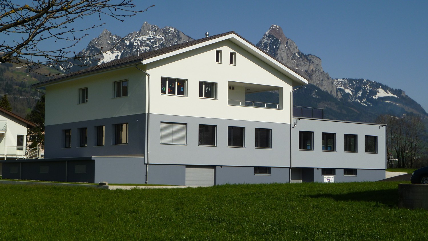 50-150m² commercial, photo 2 sur 6