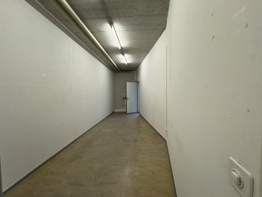 164m² commercial, photo 7 sur 10