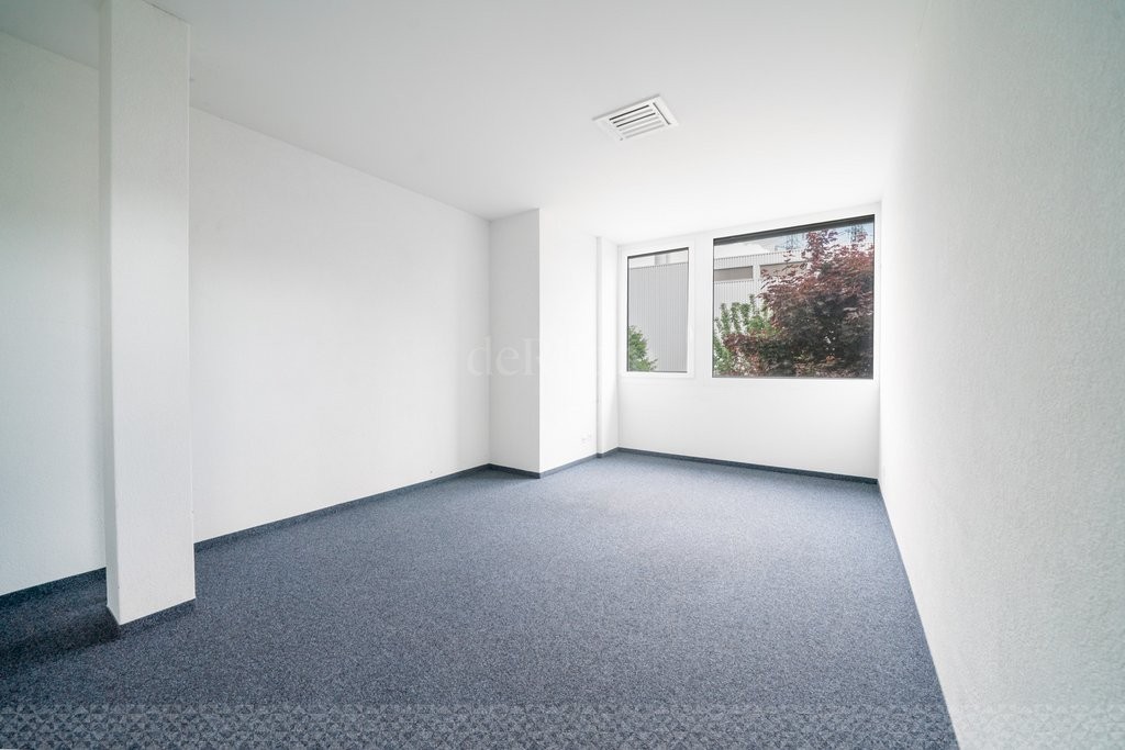 84m² office, photo 3 sur 6