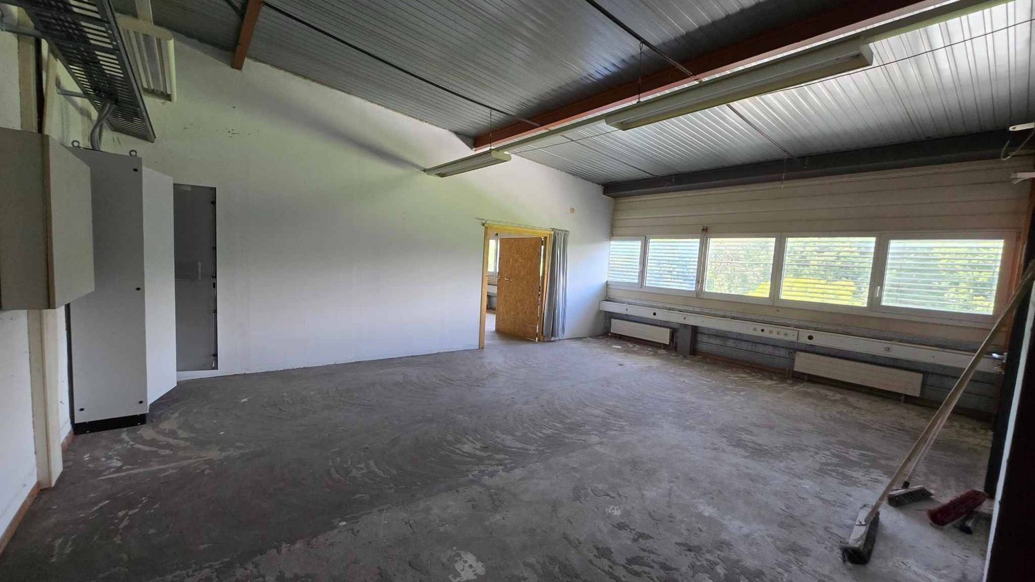 675m² commercial, photo 4 sur 4