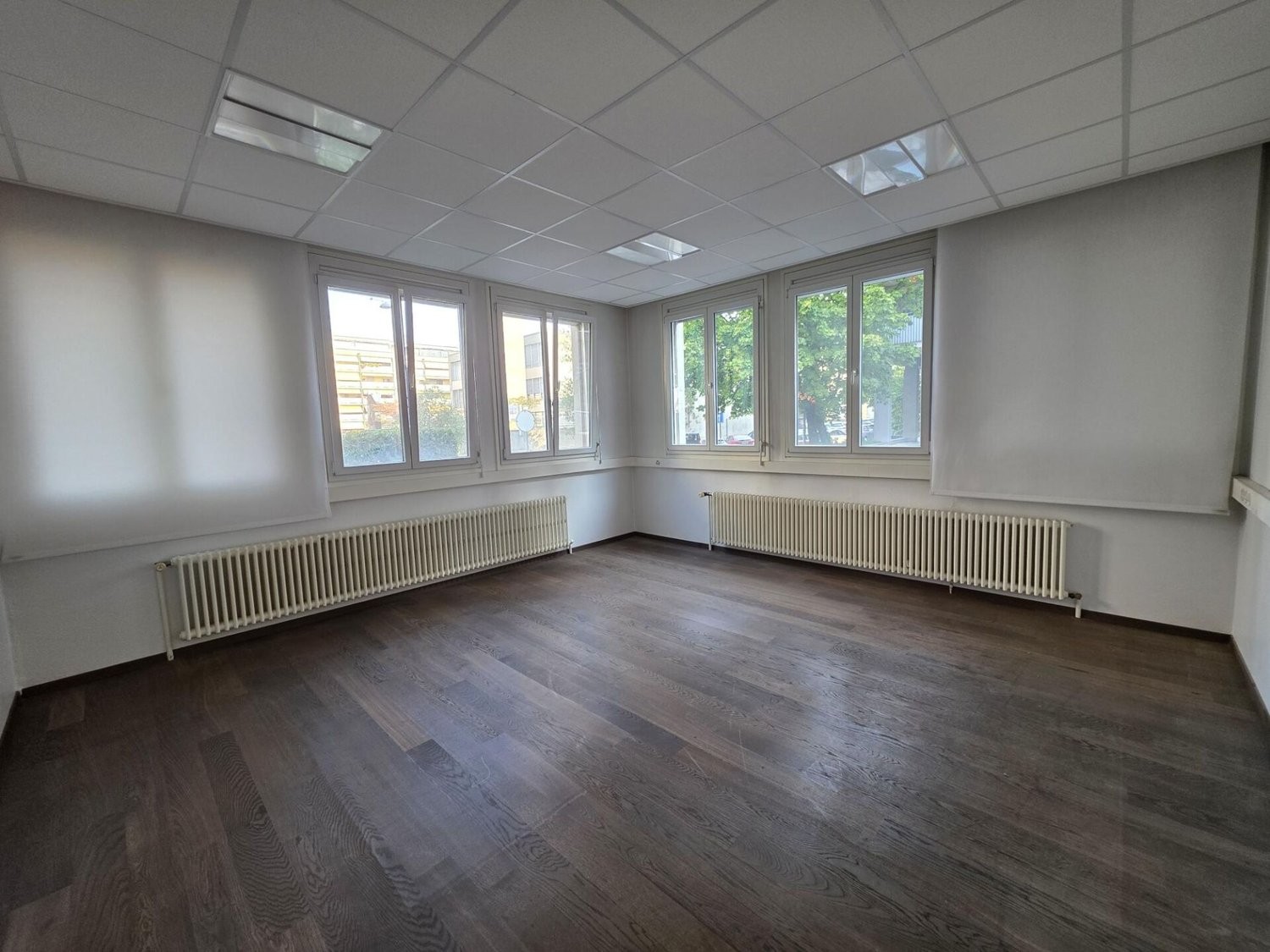 110m² office, photo 2 sur 10