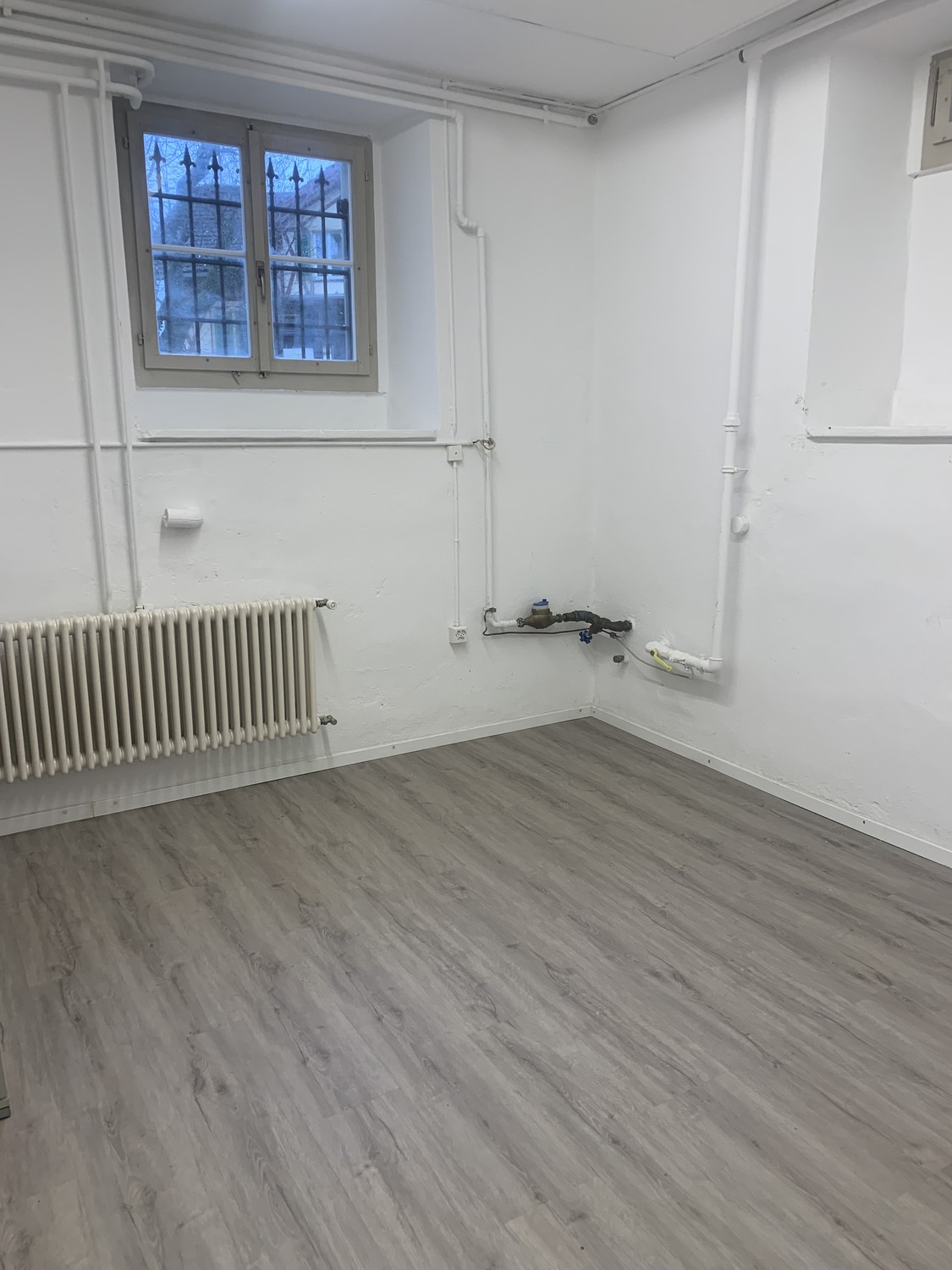 14m² commercial, photo 1 sur 10