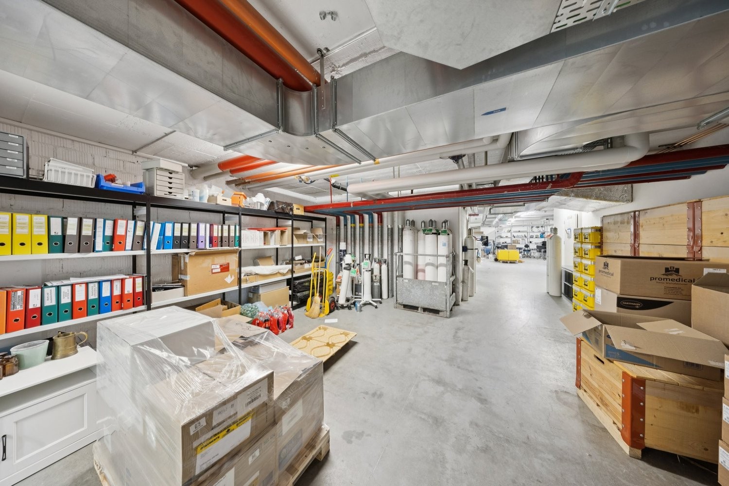 850m² commercial, photo 5 sur 10