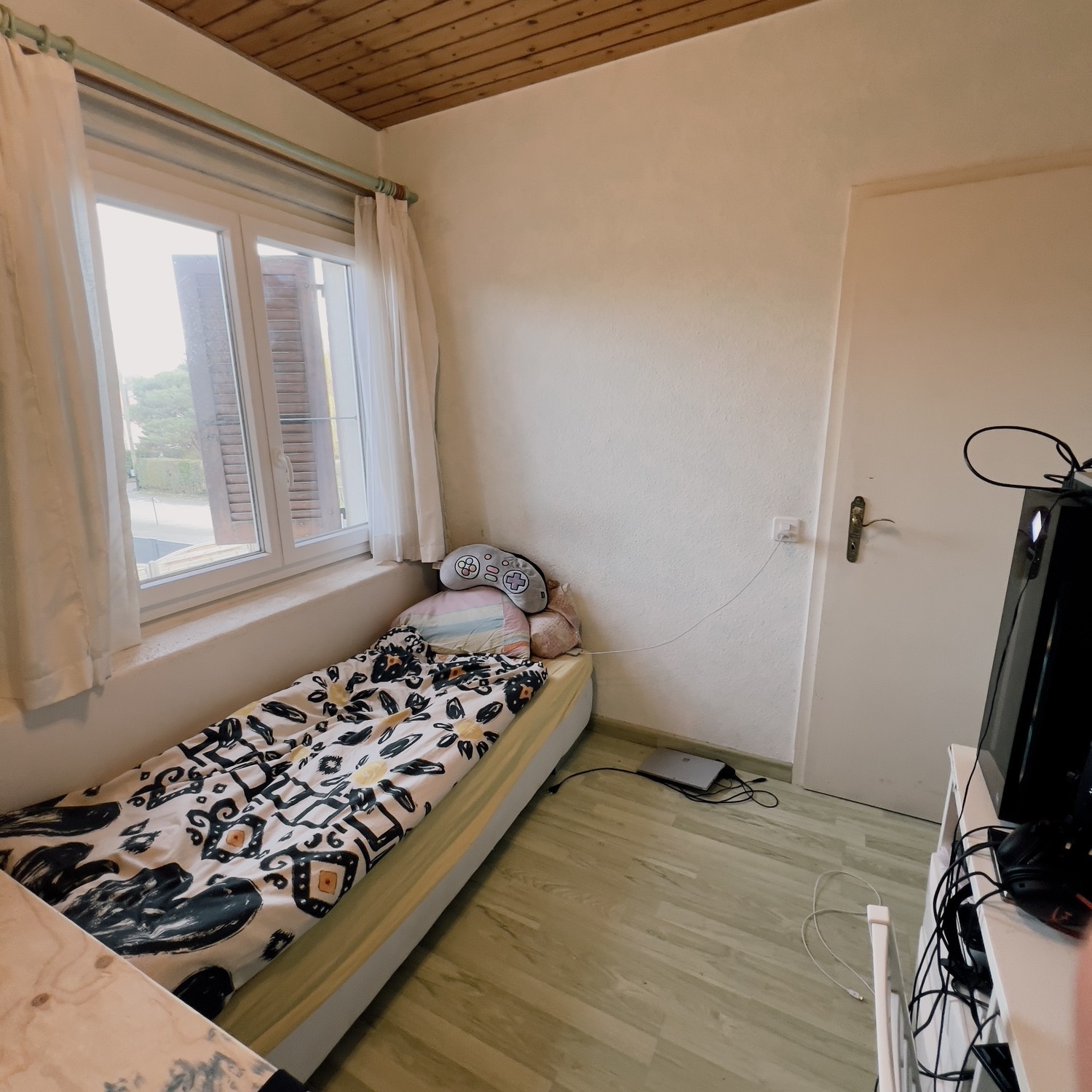 Room in a shared flat, photo 2 sur 4