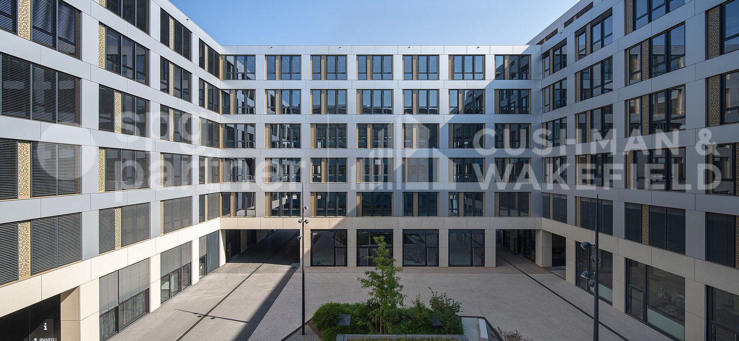 1500m² commercial