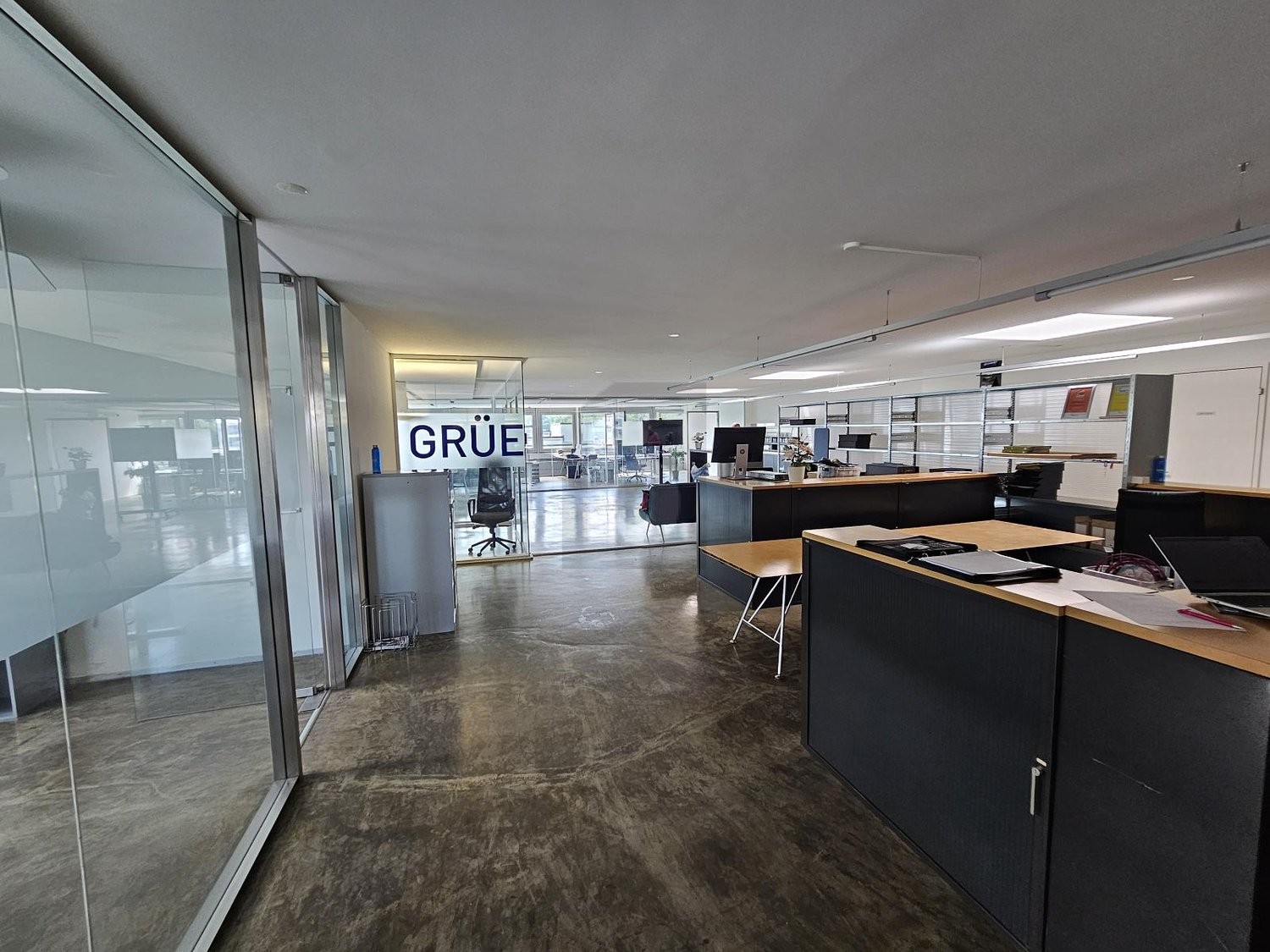 322m² bureau