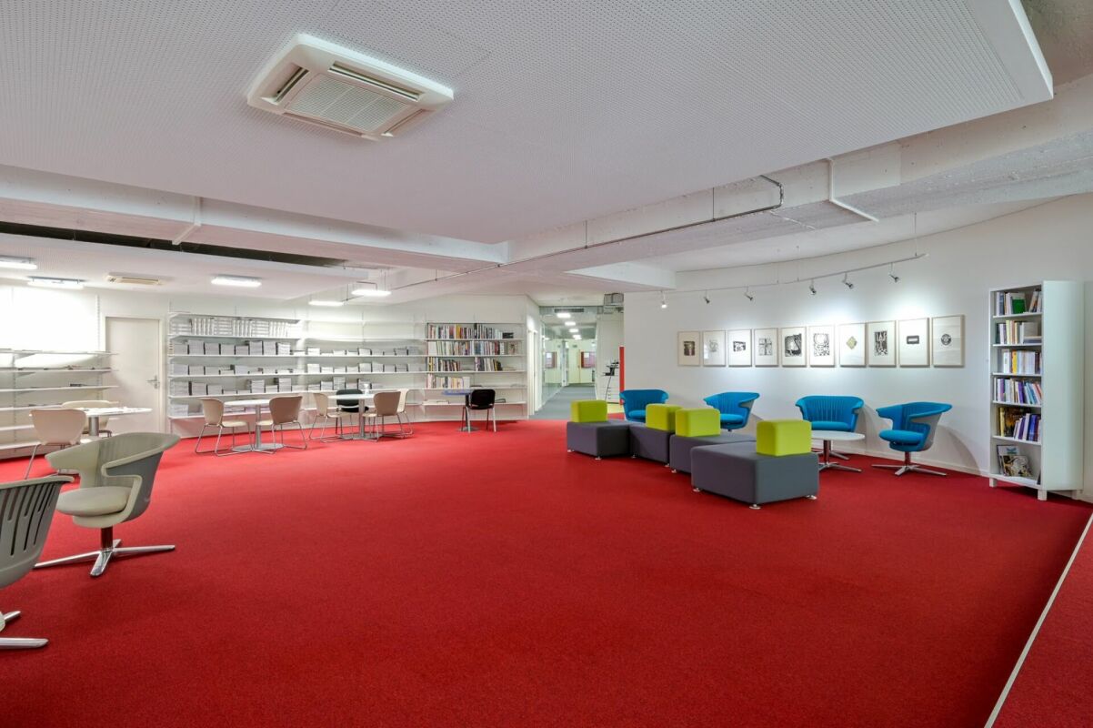 550m² office, photo 4 sur 10