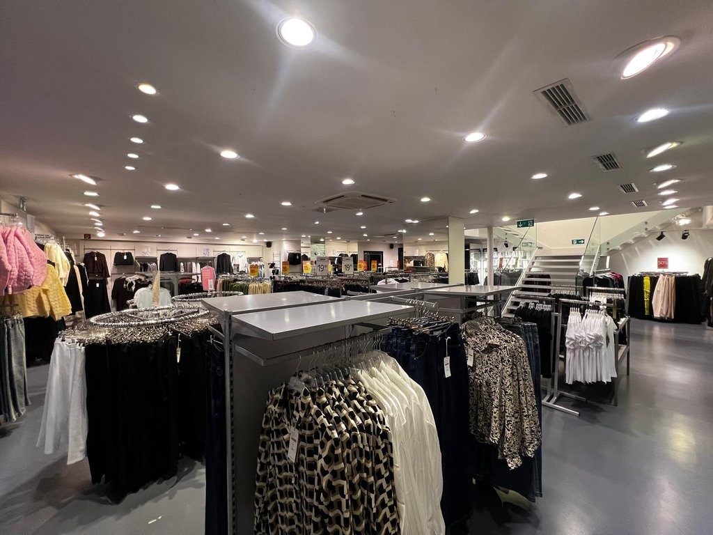 Commerce de 133m²