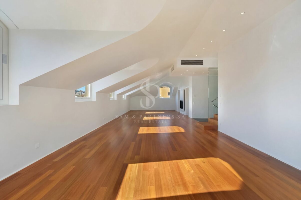 Appartement en attique de 6 ½ pièces