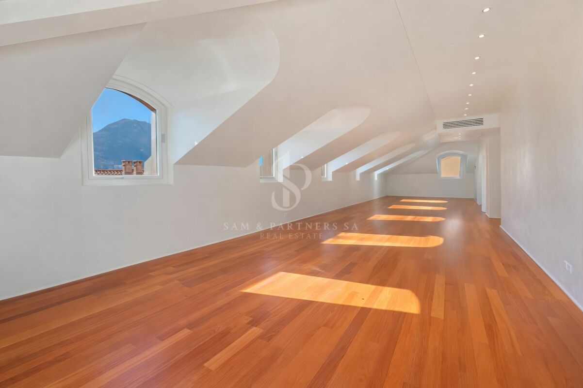 Appartement en attique de 6 ½ pièces