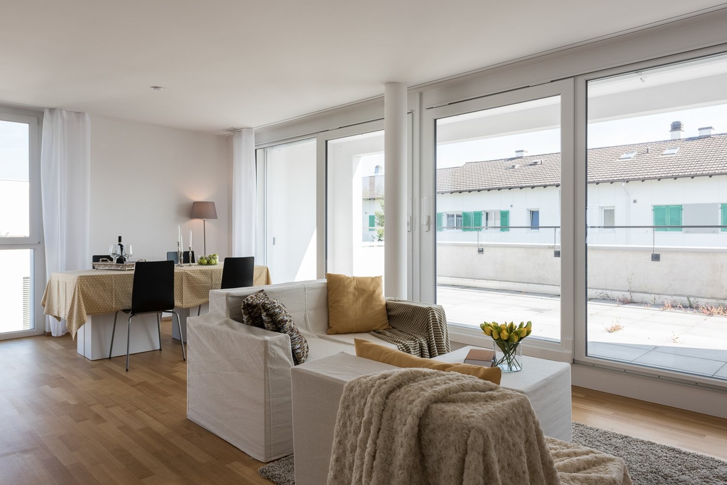 Appartement en attique de 3 ½ pièces, photo 2 sur 8