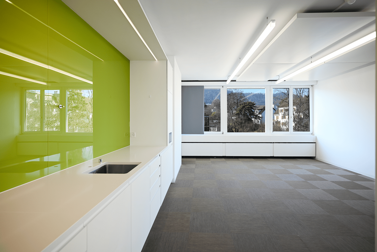 379m² de bureaux