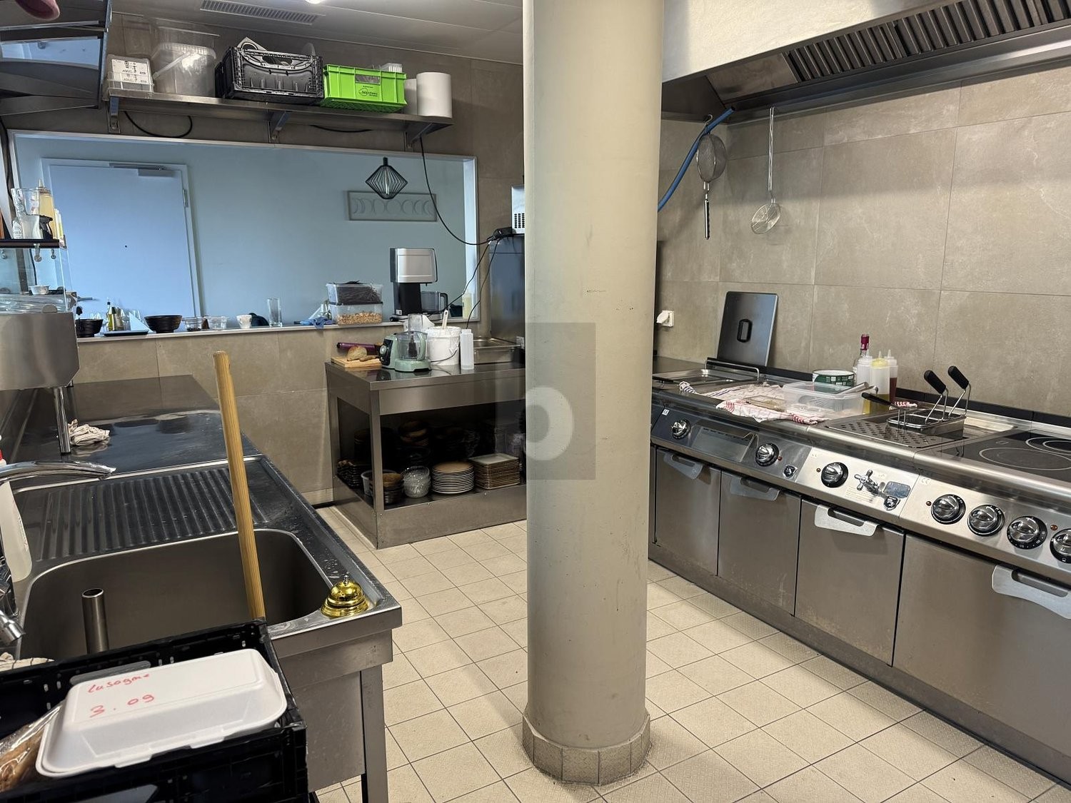 ristorante di 206m²