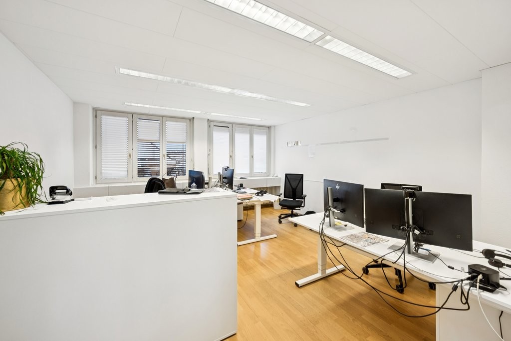 Bureaux de 298m², photo 6 sur 10