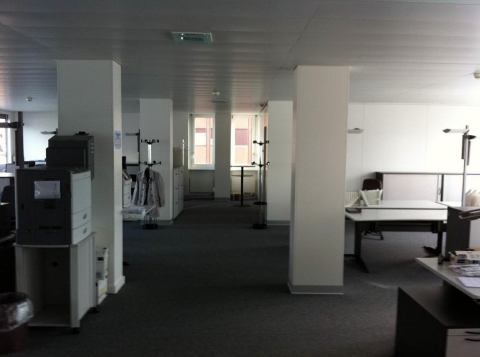 268m² office