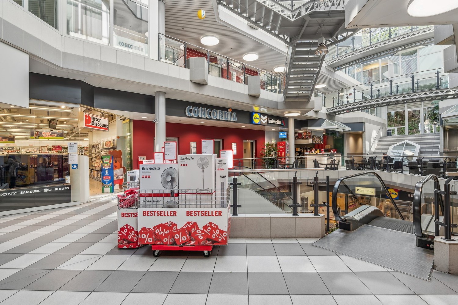 Magasin de 120m², photo 6 sur 10