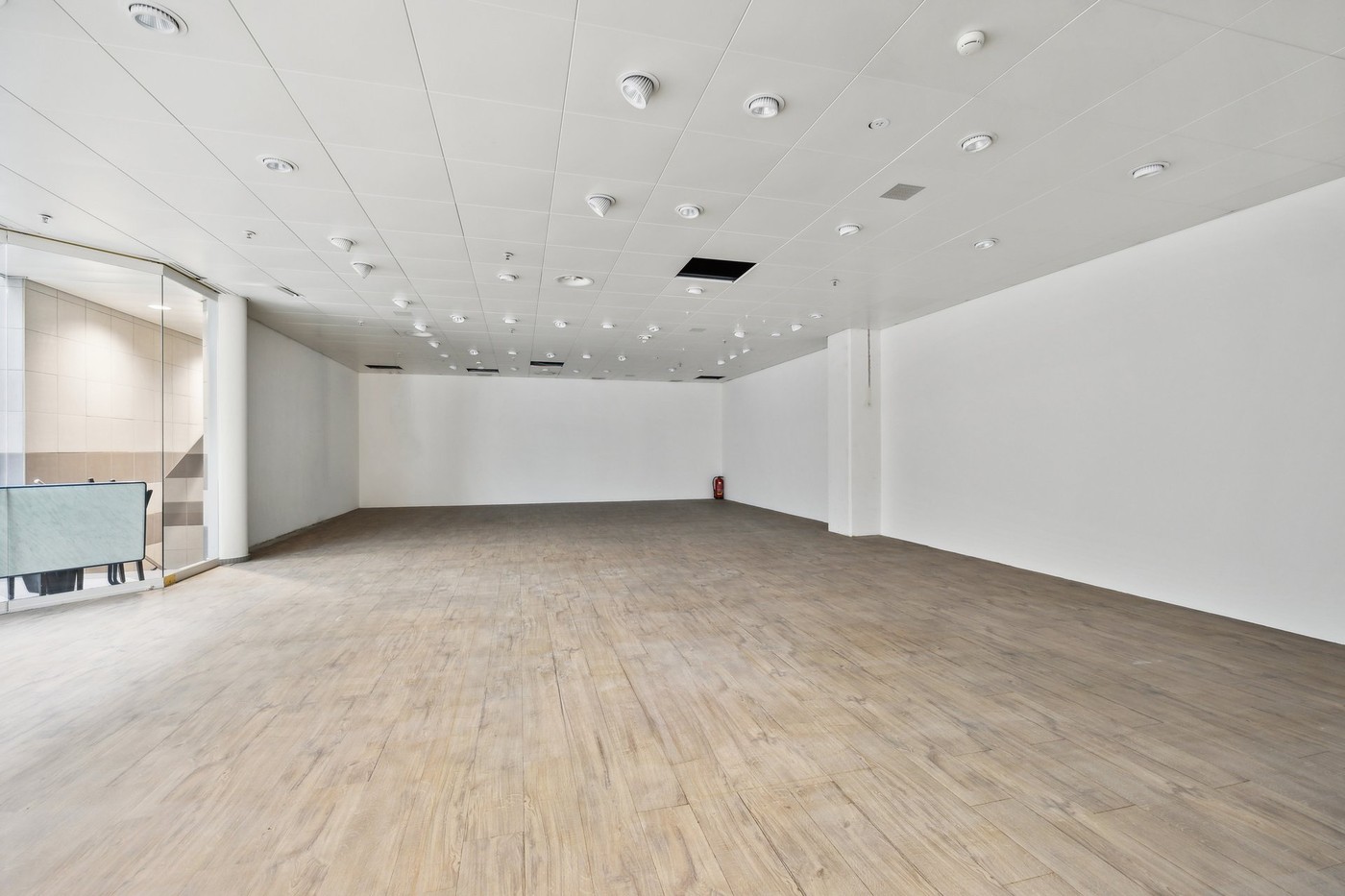 Magasin de 120m², photo 7 sur 10