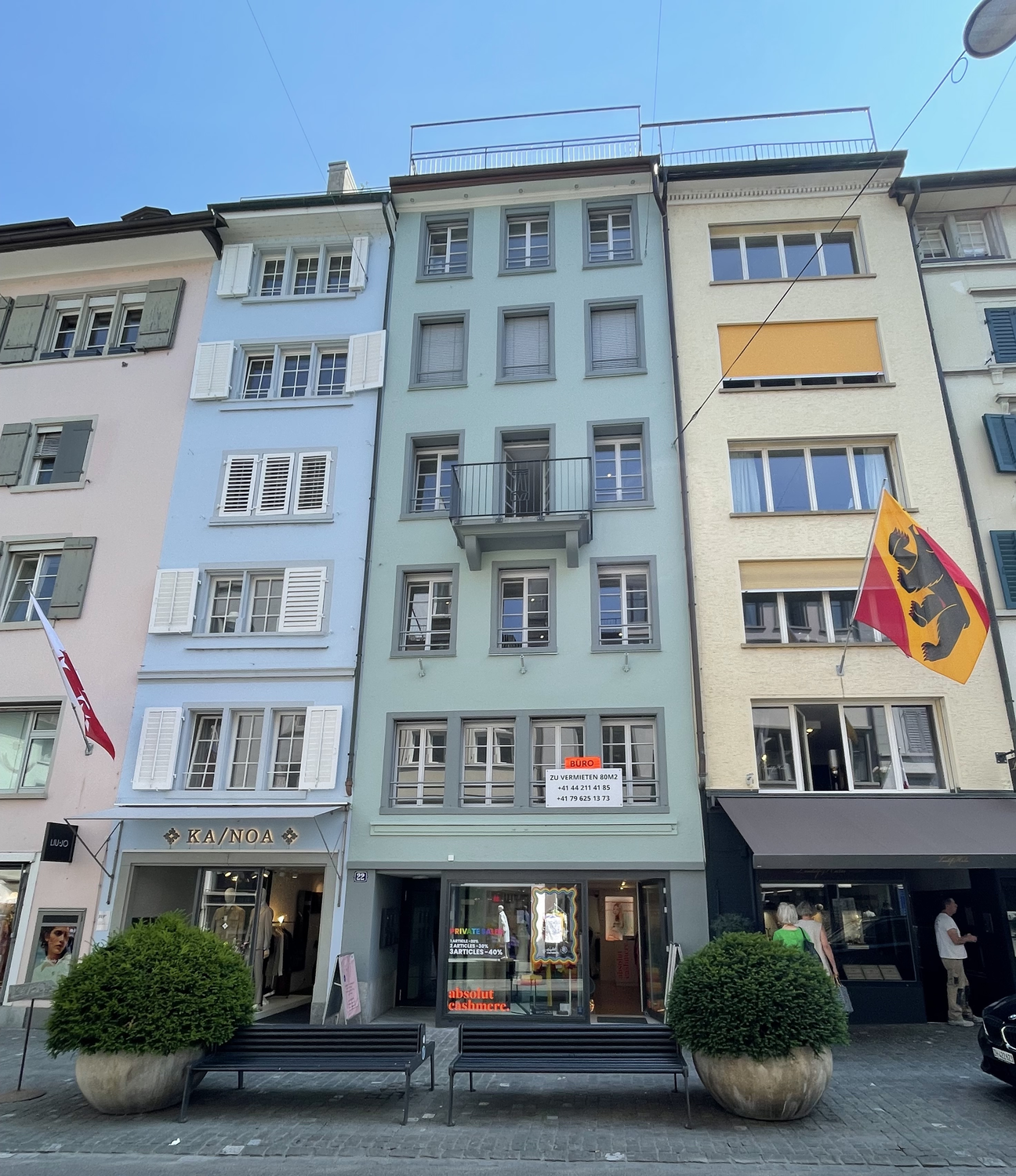 55m² commercial