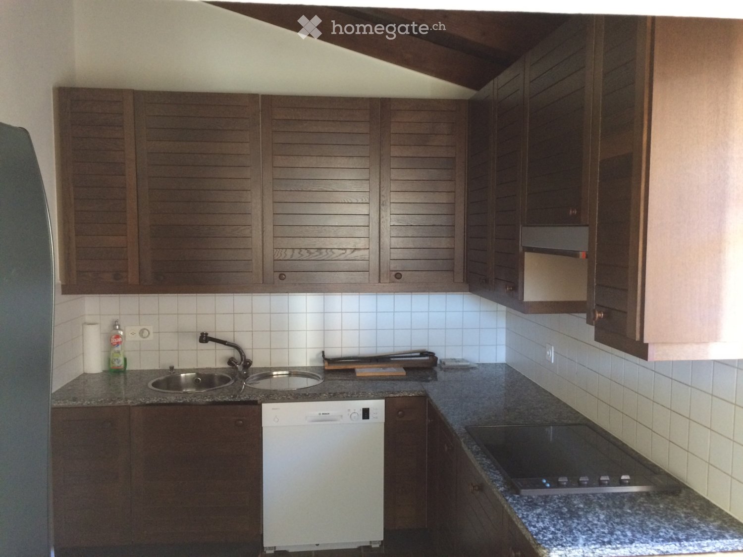 5 rooms apartment