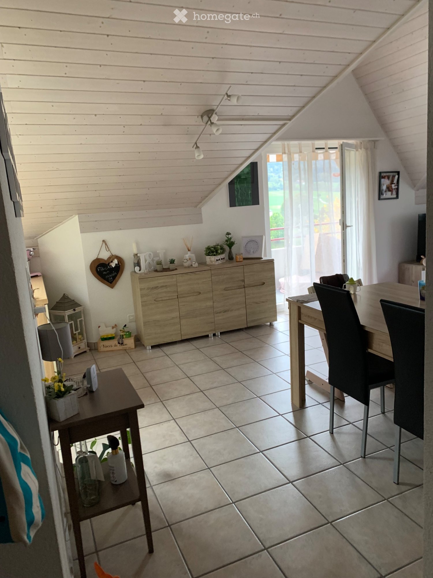 4 rooms apartment, photo 1 sur 5