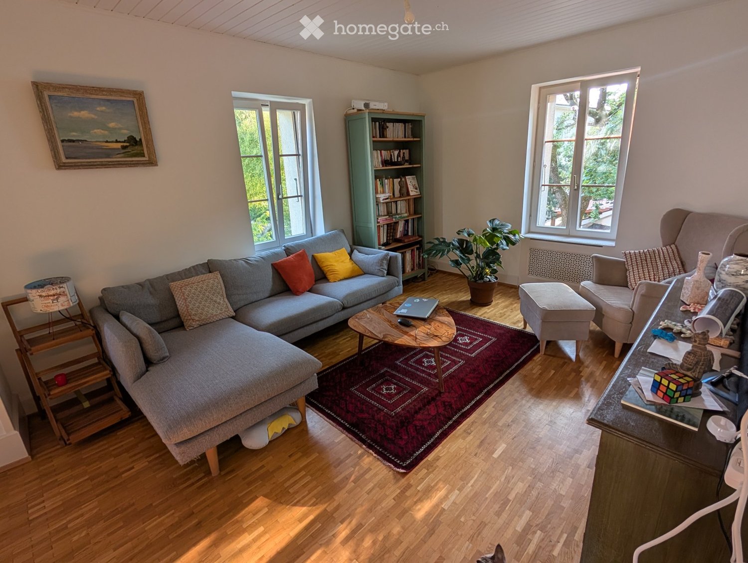 5 rooms apartment