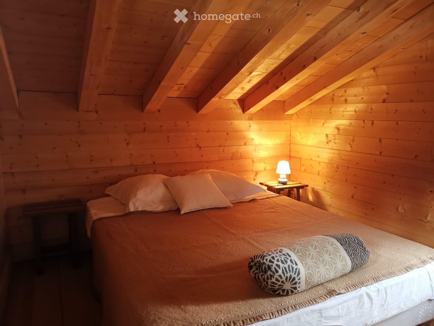 1 room single room