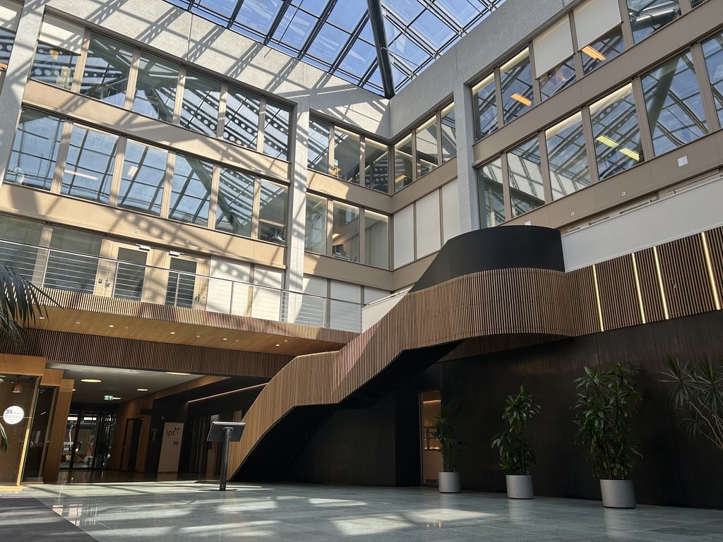 85m² office, photo 4 sur 7