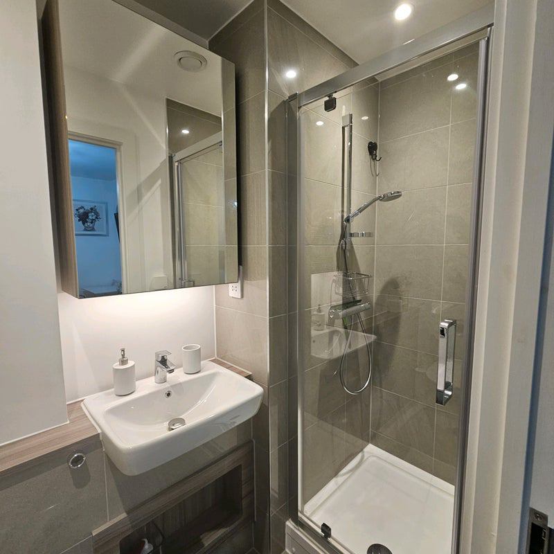 Room in a shared flat, photo 2 sur 2