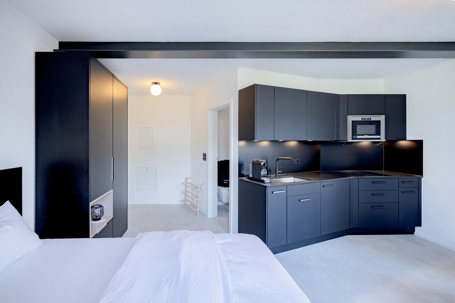 Appartement d'une pièce meublé, photo 1 sur 7