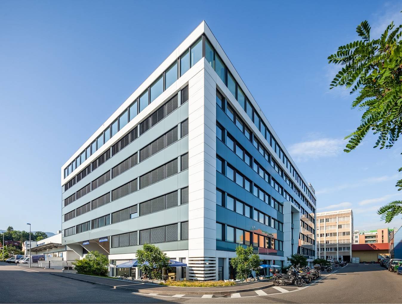 150m² commercial, photo 8 sur 8