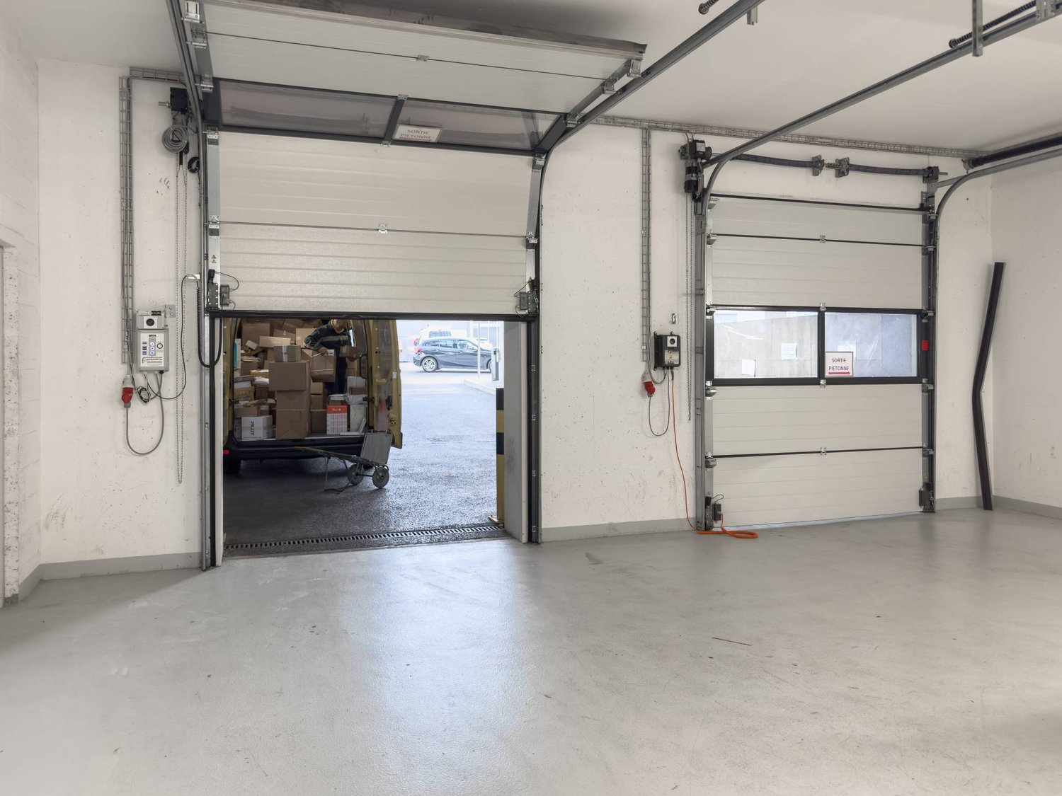 150m² commercial, photo 6 sur 8