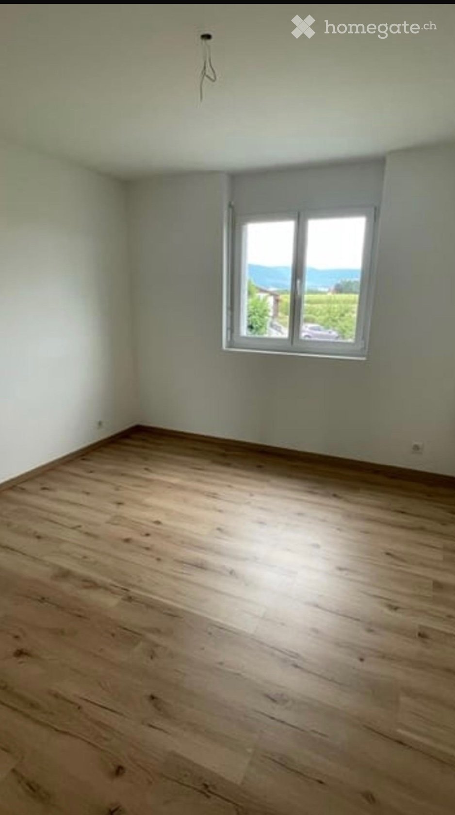 Appartement de 3 pièces
2 chambres
1 grande salle de bain
Lave vaisselle
Four, photo 5 sur 5