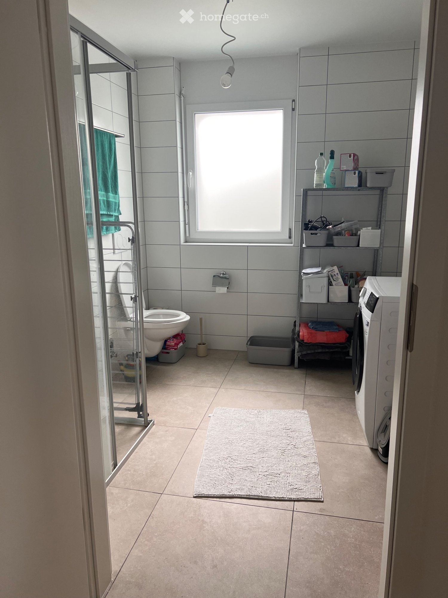 Appartement de 3 pièces
2 chambres
1 grande salle de bain
Lave vaisselle
Four, photo 1 sur 5
